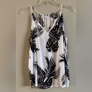 Old Navy Womens Sleeveless Floral Tropical Blouse Top Size M Black White Casual